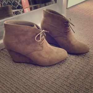 Tan/Taupe Suede Booties